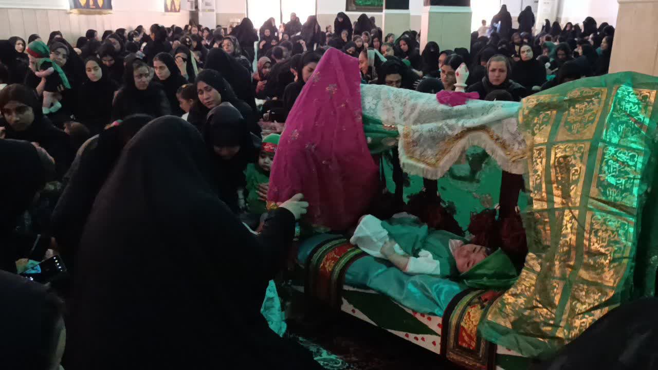 نوای لالایی کربلا در آغوش مادران پارسیانی