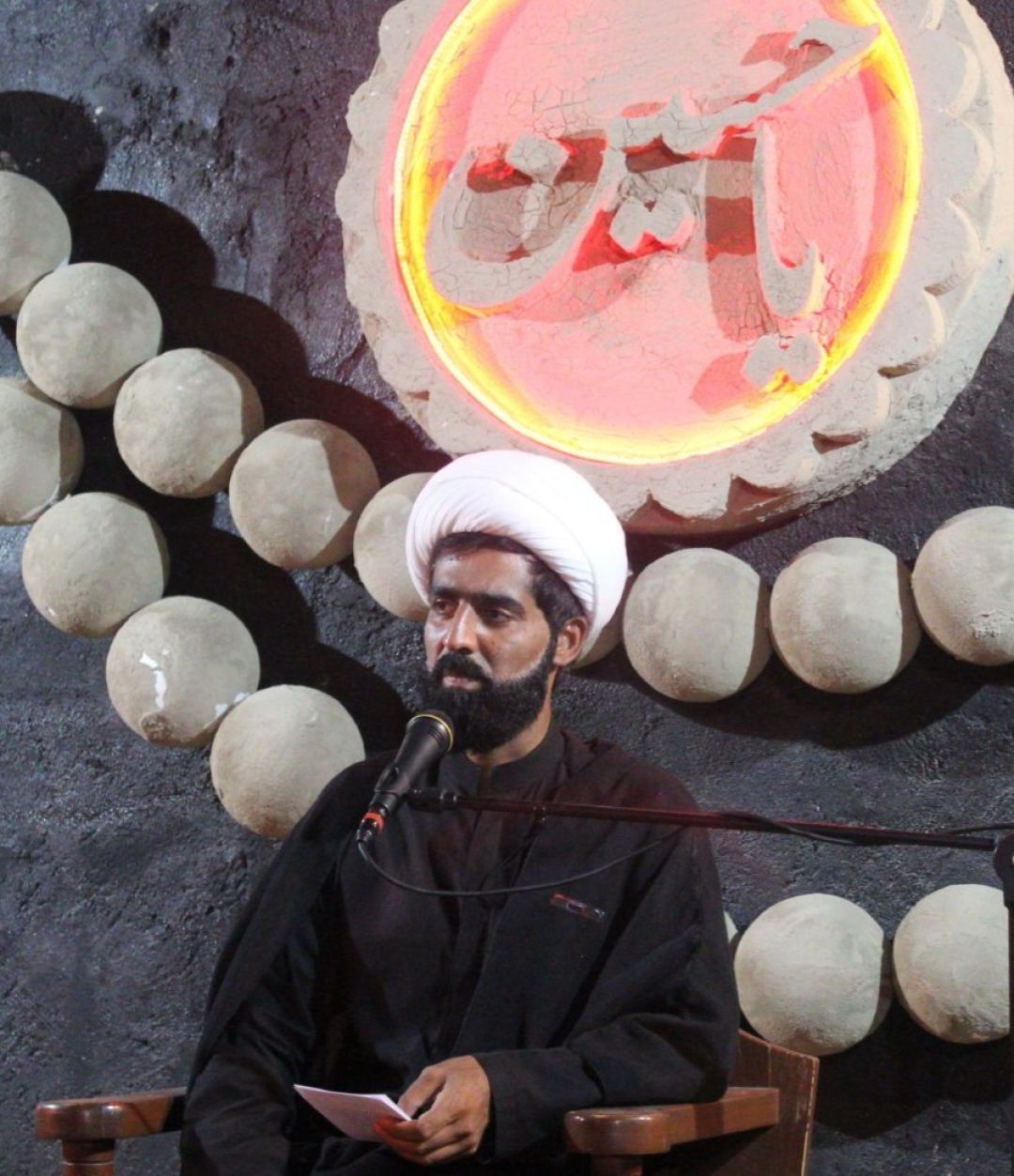 لباس مشکی عزای حسینی، کفن افتخار ماست