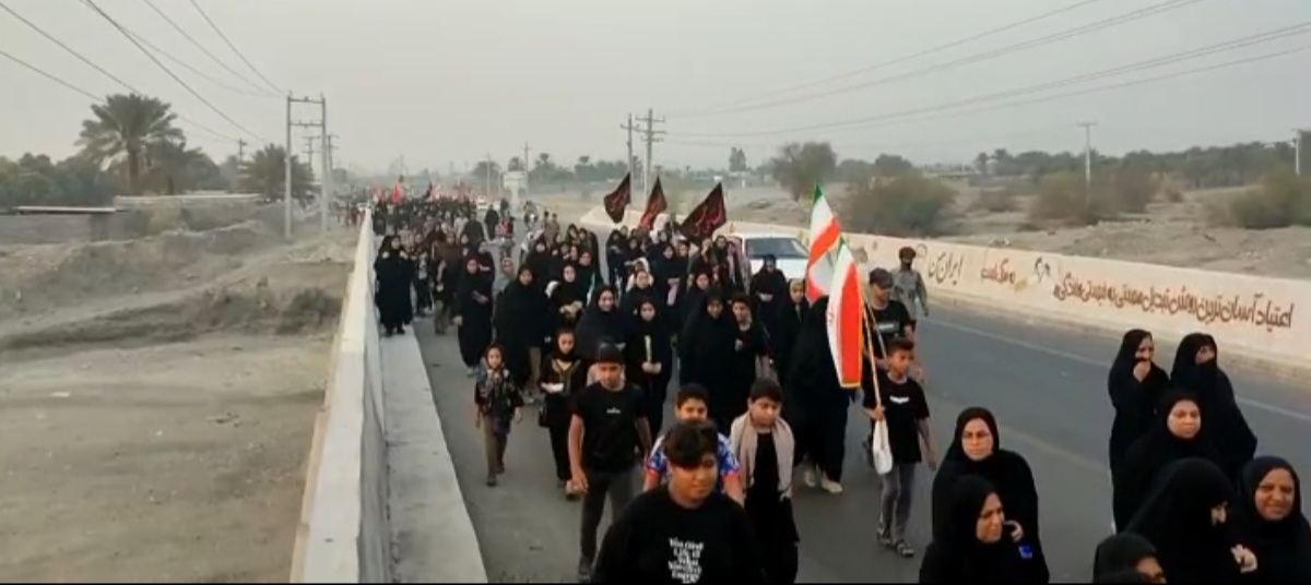 راهپیمایی «جاماندگان اربعین» در رودان برگزار شد