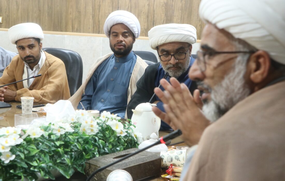 جلسه توجیهی «پیشگیری از کشت گیاهان ممنوعه» ویژه طلاب و مبلغان شهرستان بندرعباس